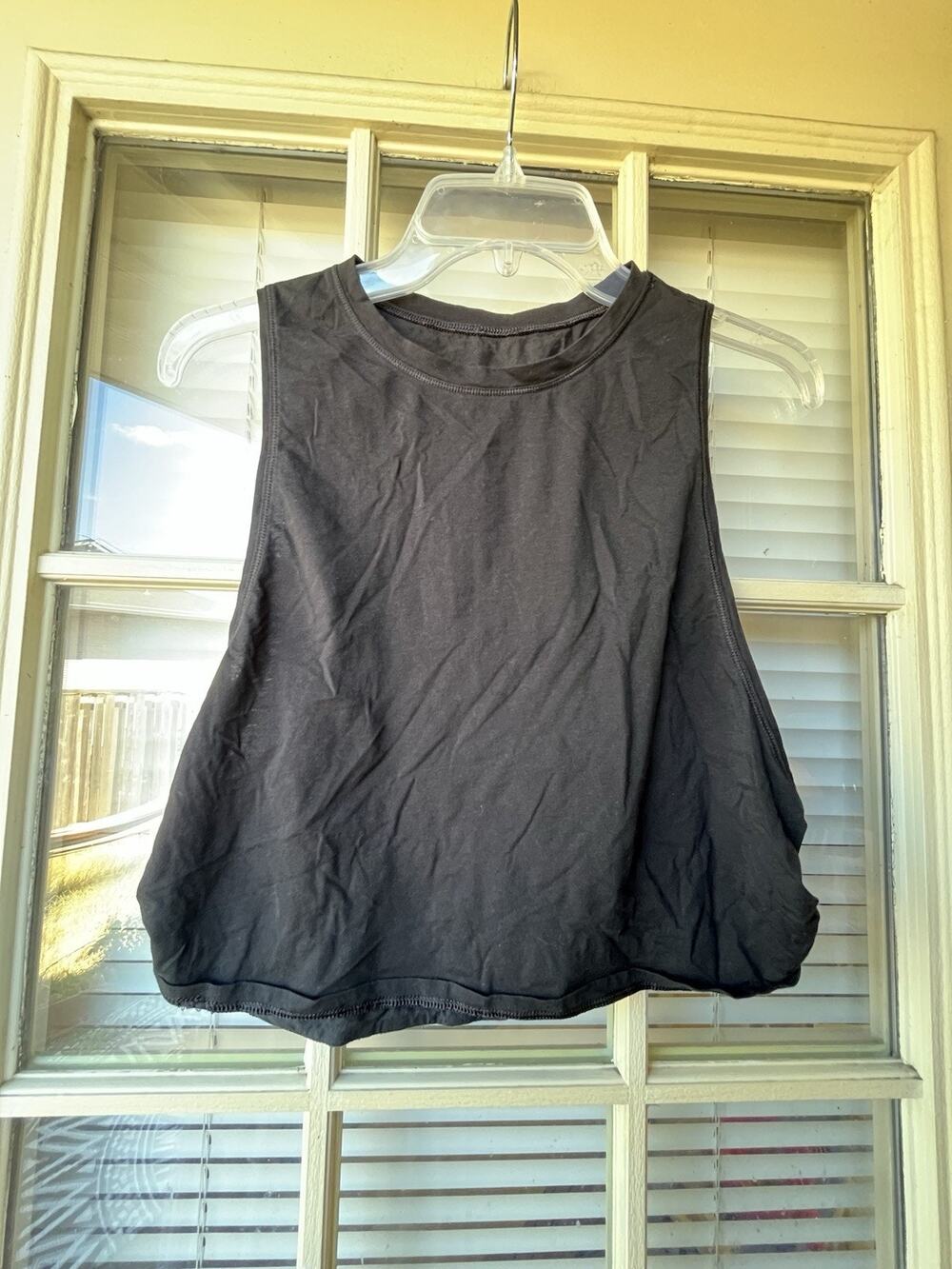Bubblelime Women Black Crop Sleeveless T-Shirt - Twisted sides- Size Small
